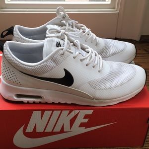 Women’s Nike Airmax Thea